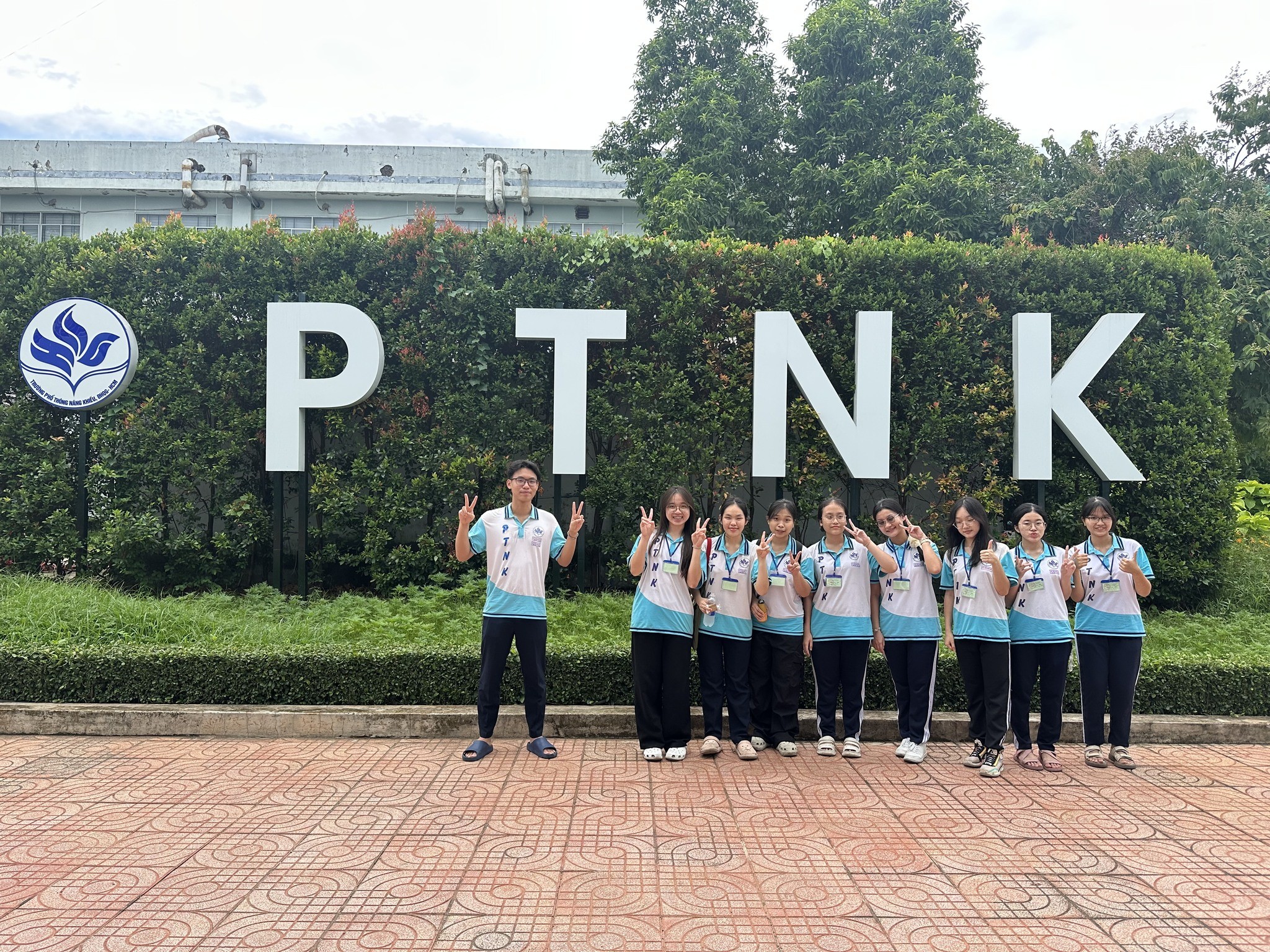 Tổng hợp Đề thi Tiếng Anh Tuyển sinh PTNK 2024-2026